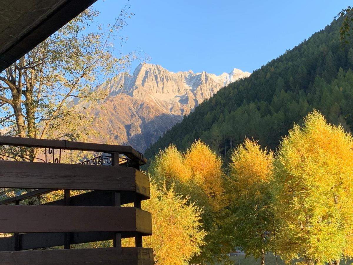 Appartamento Blue Mountain Ponte Di Legno Esterno foto